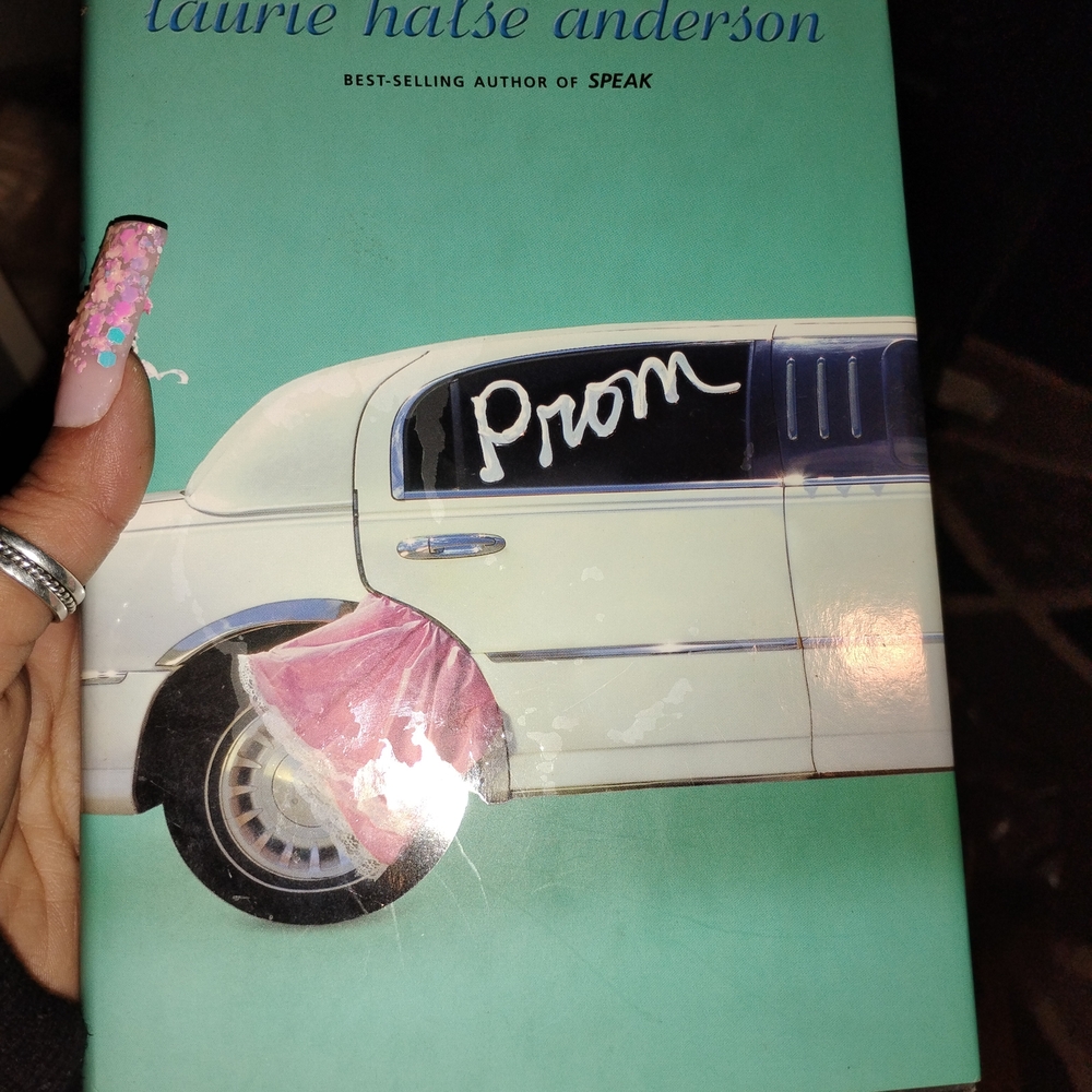 Prom by Laurie Halse Anderson Book